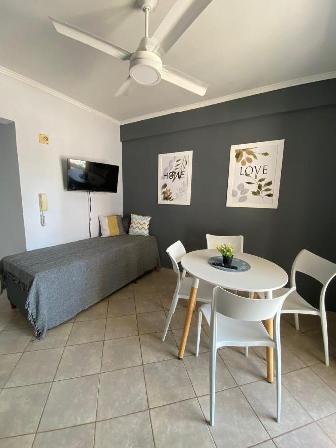 شقة Departamento 2 Temporario Centro Con Garage كورينتس المظهر الخارجي الصورة